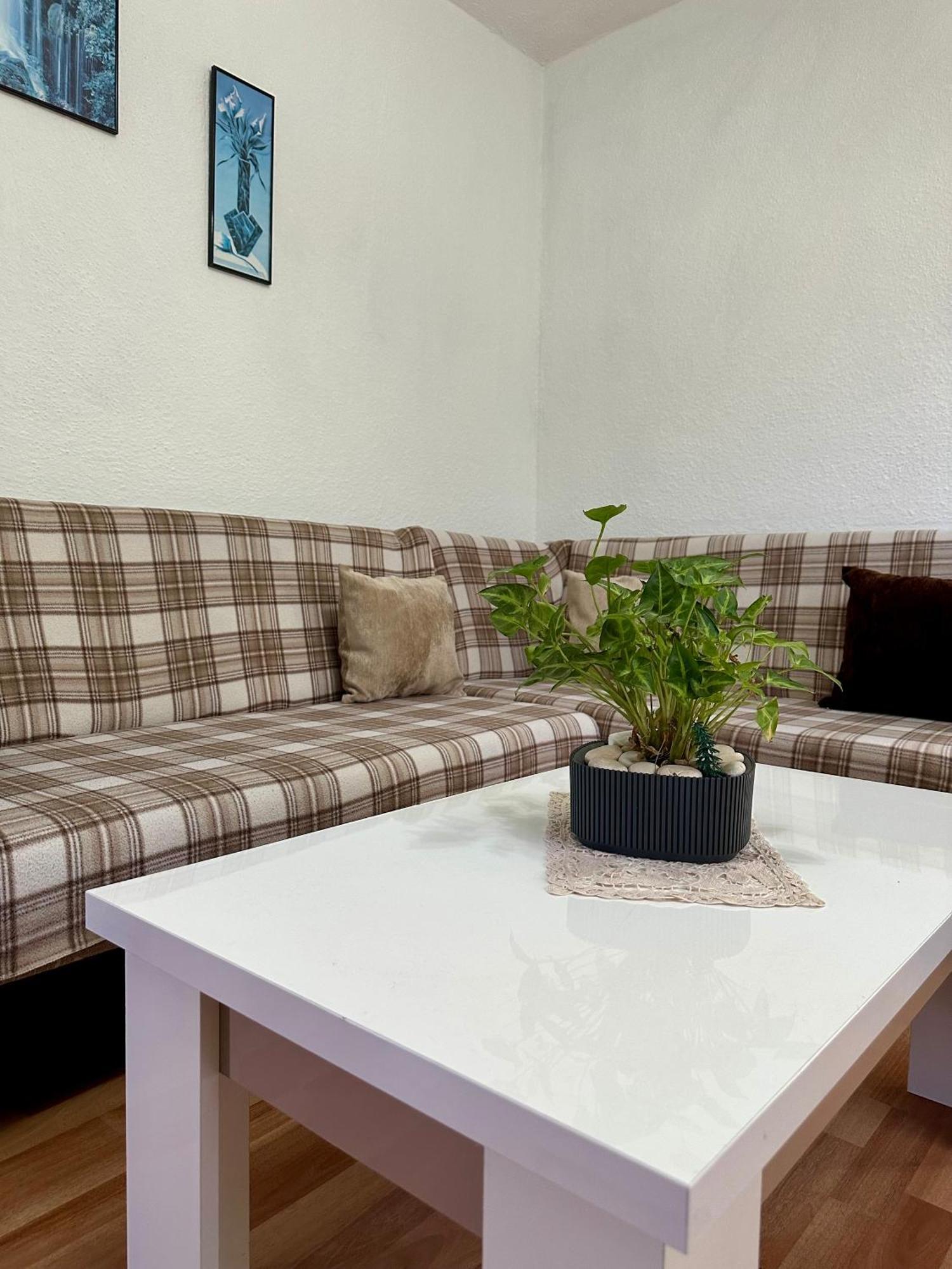 Jea House Appartement *