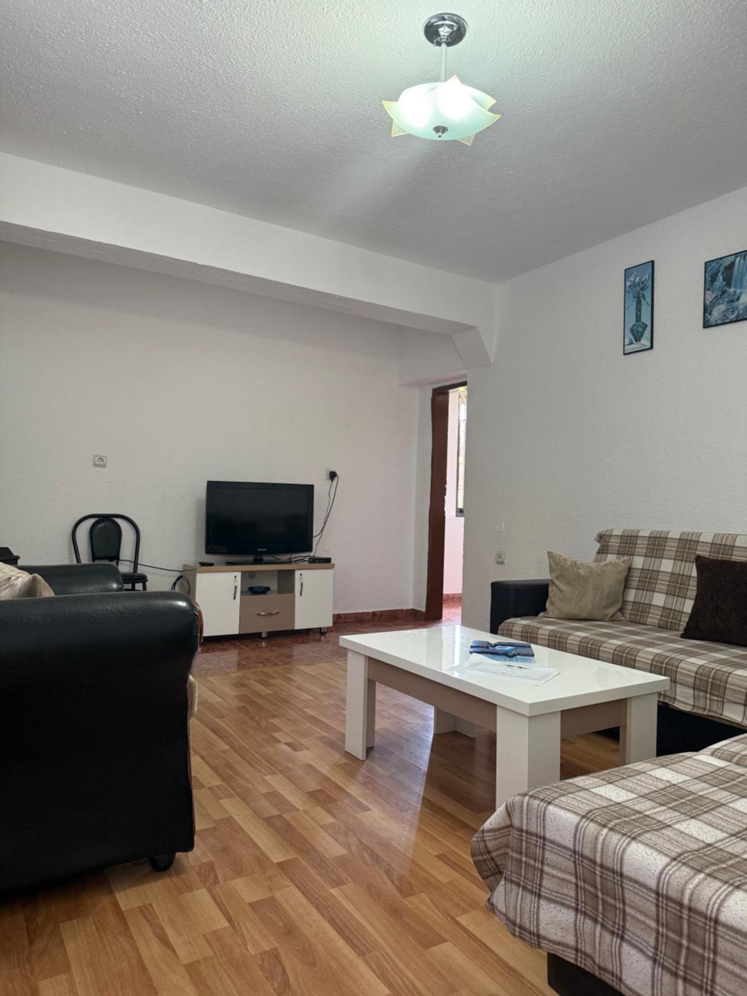 Leilighet Jea House Pogradec